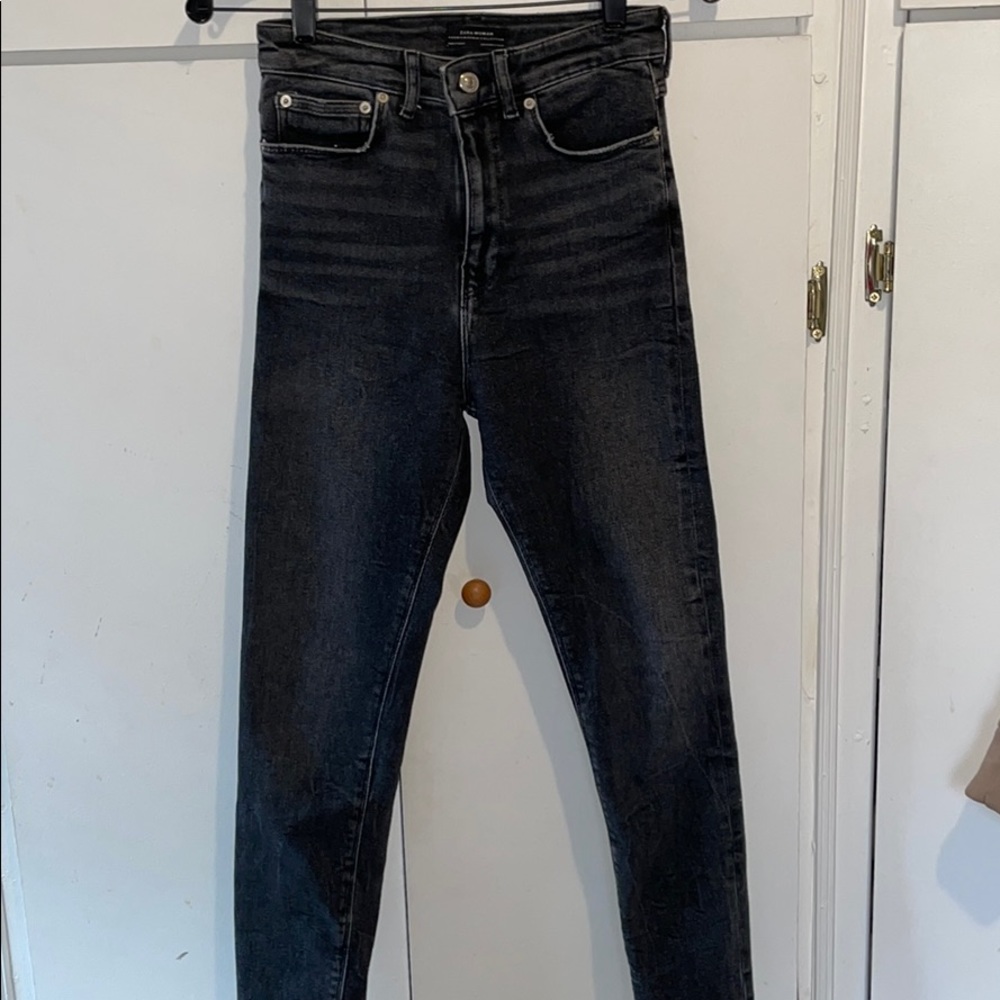 Zara Jeans high rise size 6